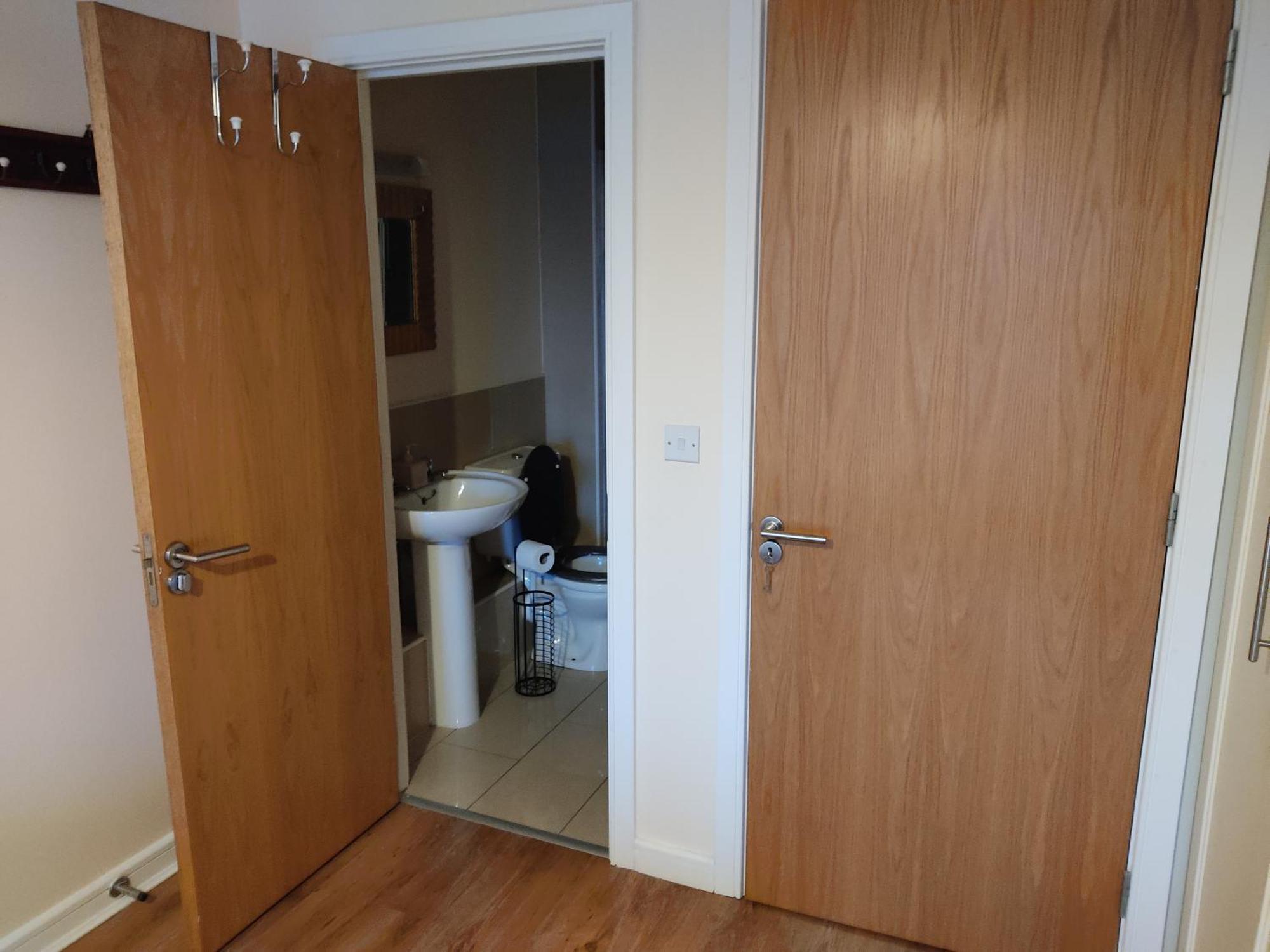 Swallows Nest - Spacious Bright Double Bedroom With Ensuite Bathroom ダブリン エクステリア 写真